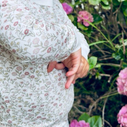 Peek-A-Poo Bamboo Two-Piece Pajama Set in Wildflower