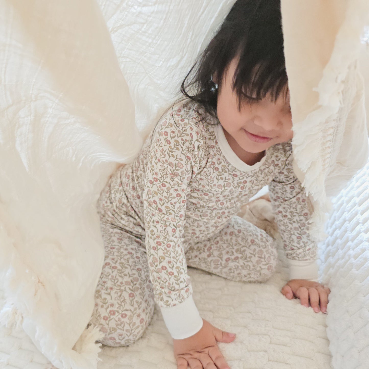 Peek-A-Poo Bamboo Two-Piece Pajama in Wildflower